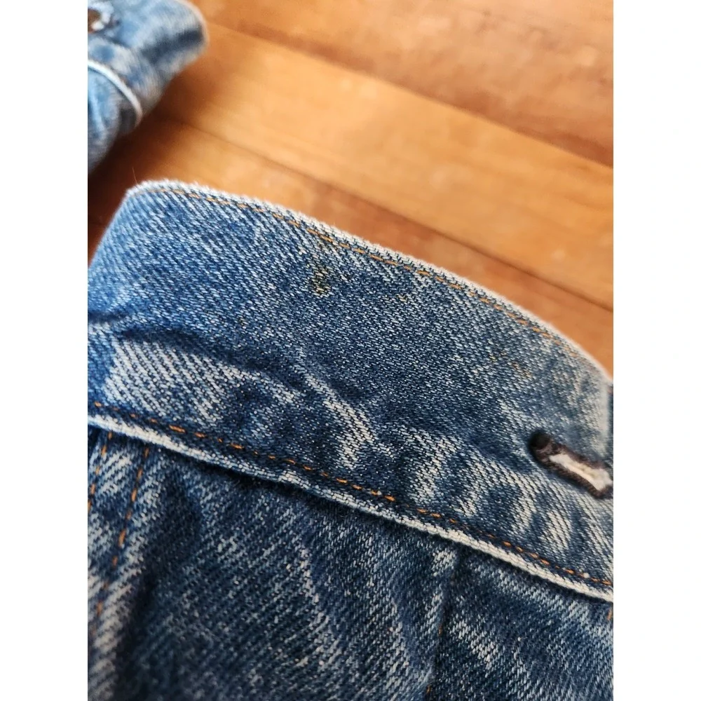 Levis this classic